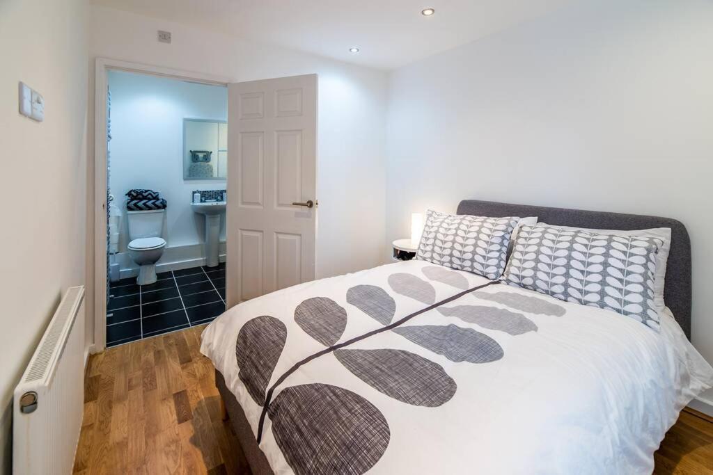 Lady Bay Apartments Nottingham Esterno foto